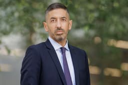 Dr. Sandro Galea
